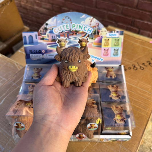 Crunchy Highland Cow Squishy 12/pk | A062